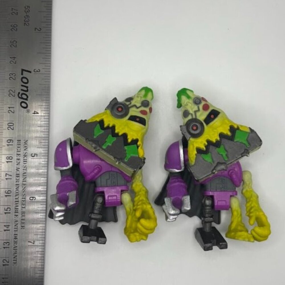 The Grossery Gang Powered Up Cyber Slop Pizza Action Figure x 2